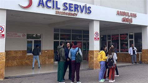 Sivas’ta 88 üniversite öğrencisi, gıda zehirlenmesi şüphesiyle hastaneye kaldırıldı